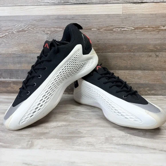 Sold - Picture 6 of 10